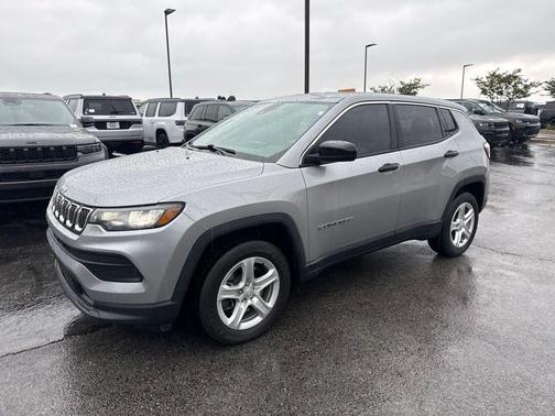 Billet Silver Metallic Clearcoat 2023 Jeep Compass Sport