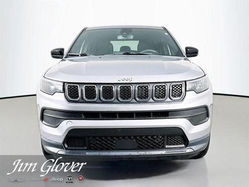 Billet Silver Metallic Clearcoat 2023 Jeep Compass Sport