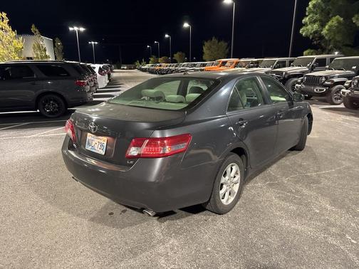 2010 Toyota Camry LE