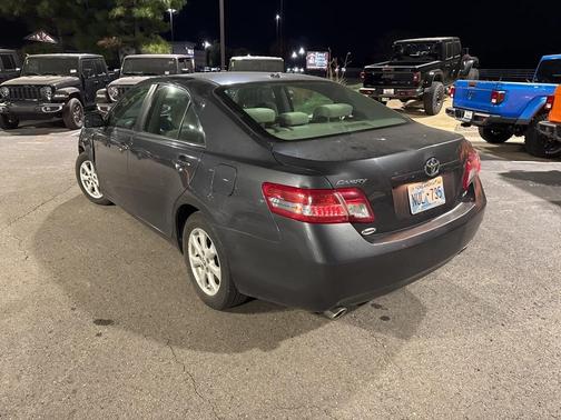 2010 Toyota Camry LE