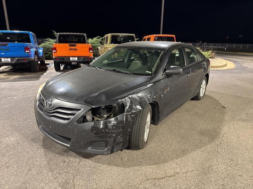 2010 Toyota Camry LE