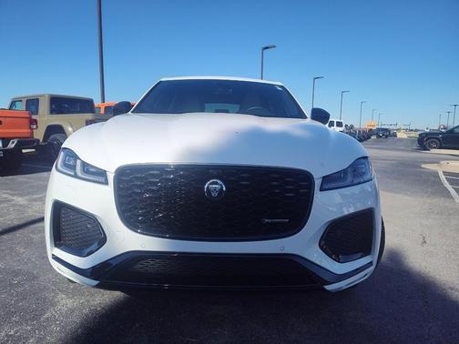 2024 Jaguar F-PACE P400 R-Dynamic S