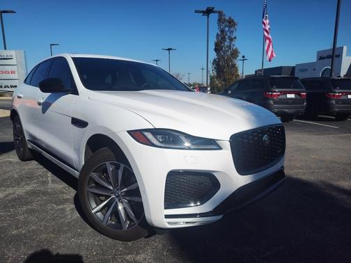 2024 Jaguar F-PACE P400 R-Dynamic S
