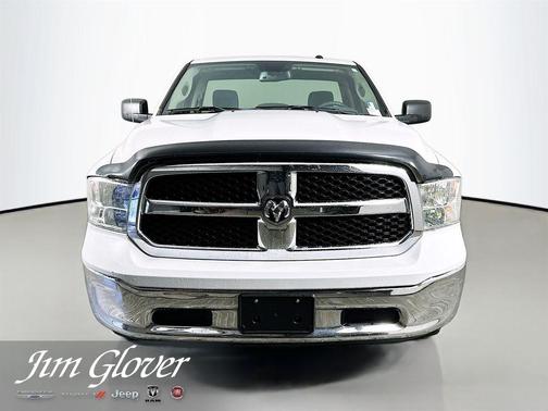 Bright White Clearcoat 2019 RAM 1500 Classic Tradesman