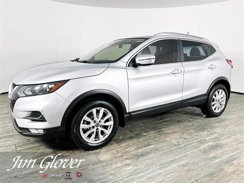 2021 Nissan Rogue Sport SV