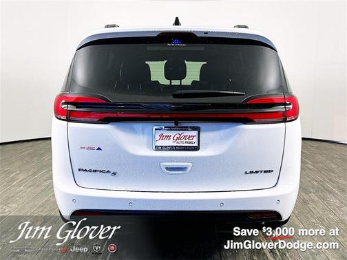2026 Chrysler Pacifica Limited