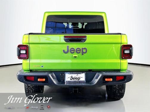 Mojito! Clearcoat 2025 Jeep Gladiator Mojave