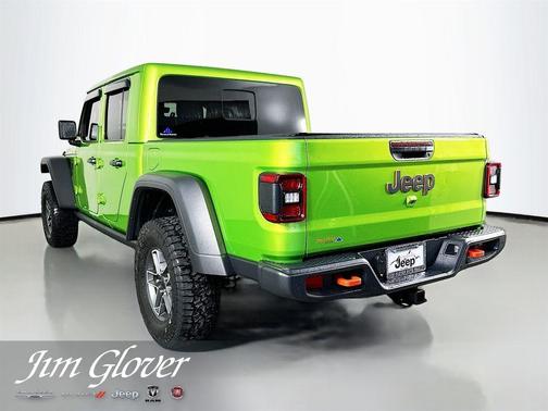 Mojito! Clearcoat 2025 Jeep Gladiator Mojave