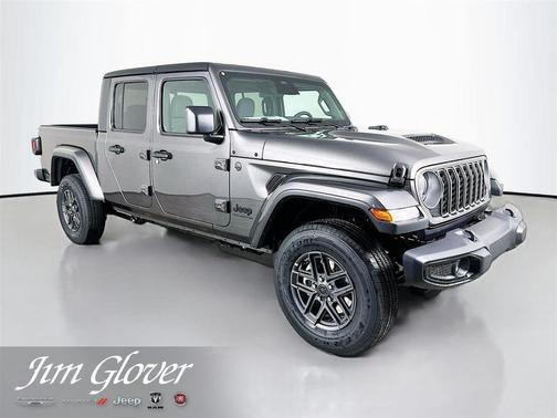 Granite Crystal Clearcoat Metallic 2026 Jeep Gladiator Sport
