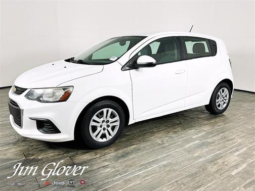 2017 Chevrolet Sonic LT