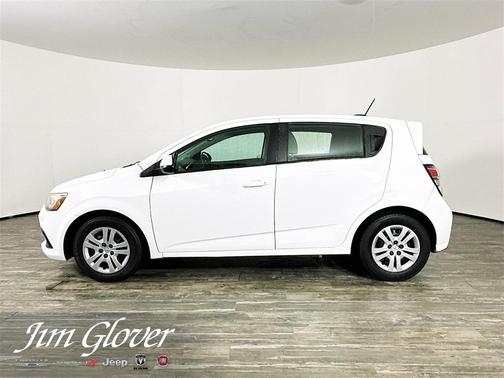 2017 Chevrolet Sonic LT