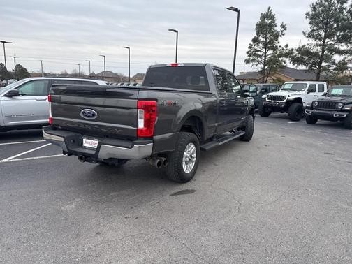 2017 Ford F-250 XLT