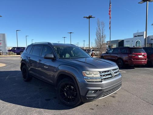 2018 Volkswagen Atlas 2.0T SE