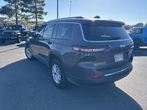 2021 Jeep Grand Cherokee L Laredo