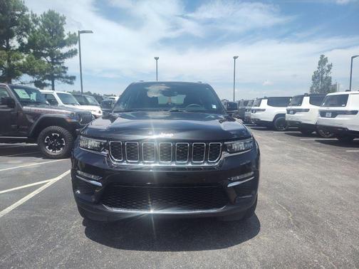 Diamond Black 2024 Jeep Grand Cherokee Limited
