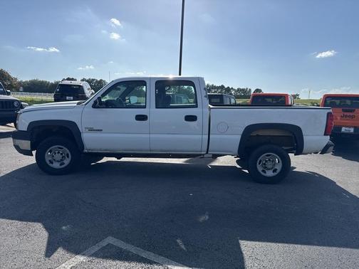 2007 Chevrolet Silverado 2500 Work Truck H/D Crew Cab