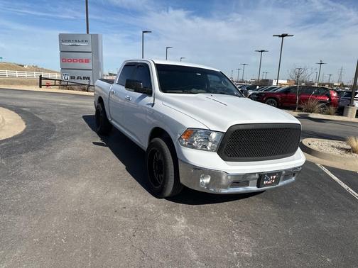 2015 RAM 1500 SLT