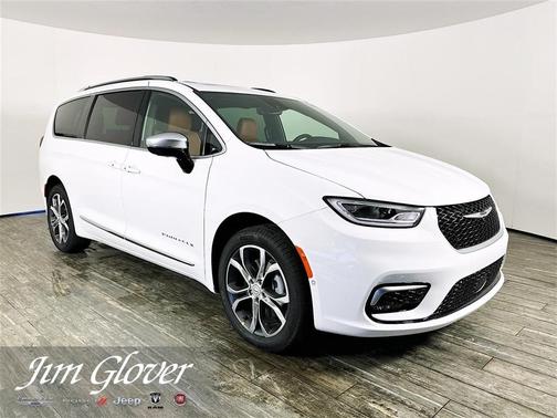 2026 Chrysler Pacifica Pinnacle