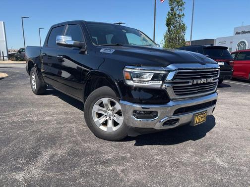 Diamond Black 2022 RAM 1500 Laramie