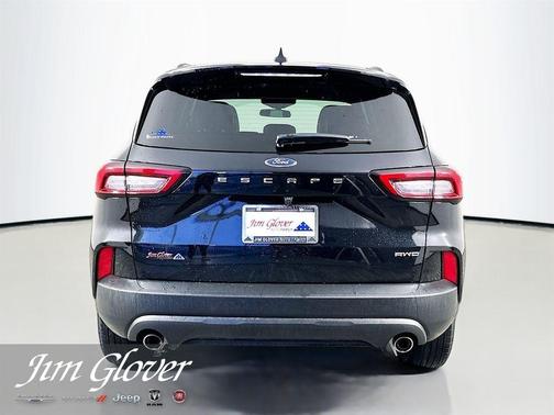 Black Metallic 2025 Ford Escape ST-Line