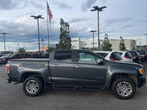 2017 GMC Canyon SLT