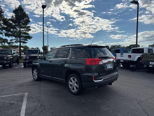 2017 GMC Terrain SLE-2