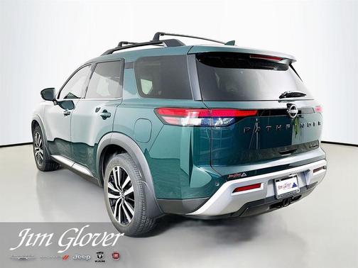 Obsidian Green 2023 Nissan Pathfinder Platinum