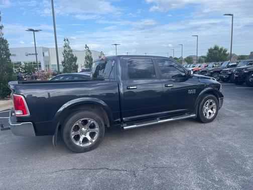 2015 RAM 1500 Laramie