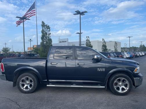 2015 RAM 1500 Laramie