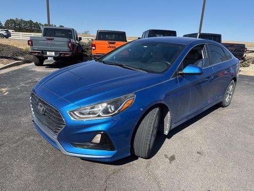 2018 Hyundai SONATA SE