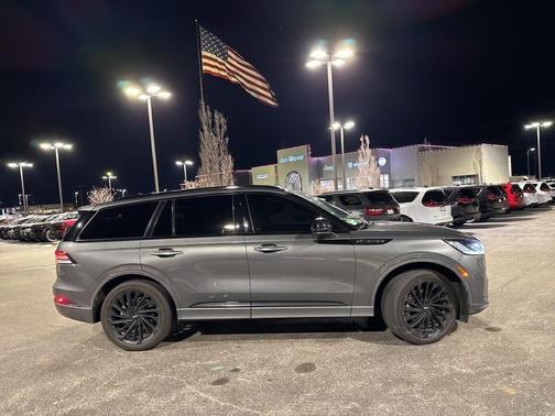 2025 Lincoln Aviator Reserve AWD