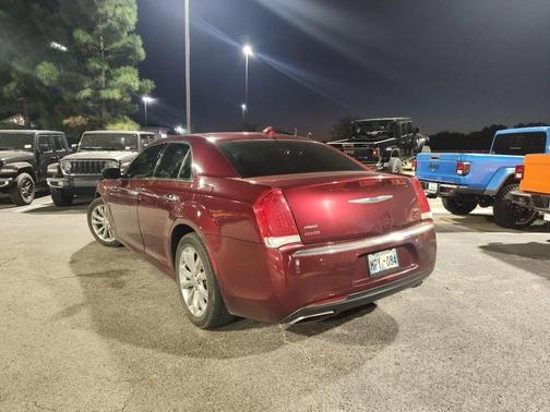 2018 Chrysler 300 Limited