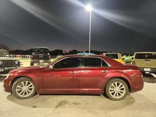 2018 Chrysler 300 Limited