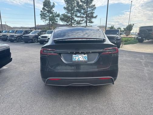 2024 Tesla Model X Base
