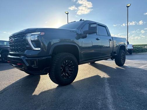 Cypress 2025 Chevrolet Silverado 2500 ZR2
