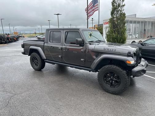 2021 Jeep Gladiator Sport