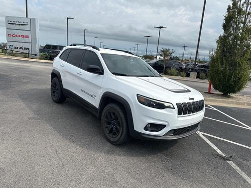 2022 Jeep Cherokee X