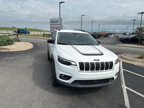 2022 Jeep Cherokee X