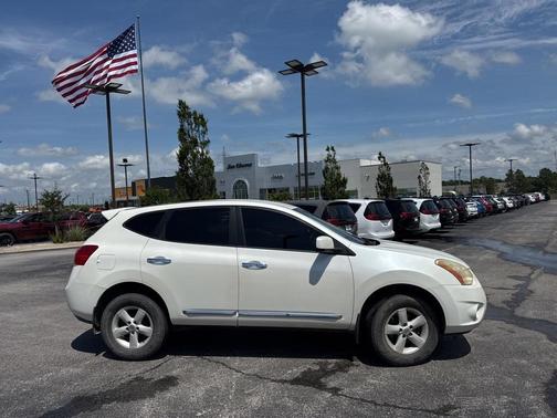 2013 Nissan Rogue S