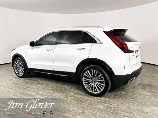 2024 Cadillac XT4 Premium Luxury