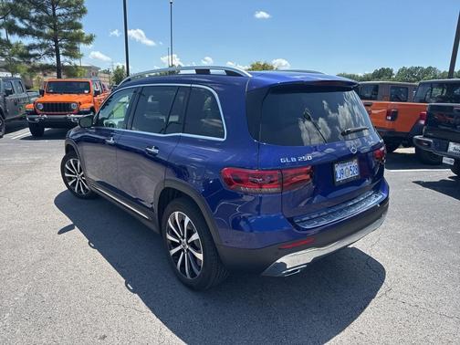 2023 Mercedes-Benz GLB 250 Base 4MATIC