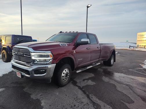 2022 RAM 3500 Laramie