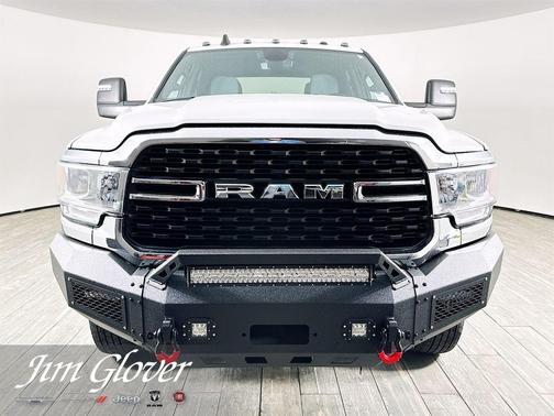 Bright White Clearcoat 2024 RAM 3500 Big Horn
