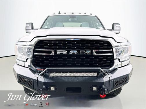 Bright White Clearcoat 2024 RAM 3500 Big Horn