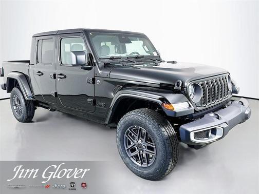 Black Clearcoat 2026 Jeep Gladiator Sport