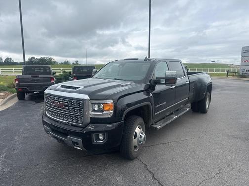 2018 GMC Sierra 3500 Denali