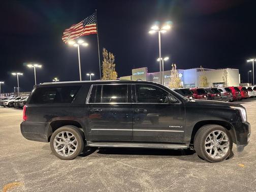 2020 GMC Yukon XL Denali