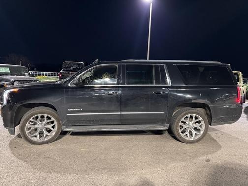 2020 GMC Yukon XL Denali