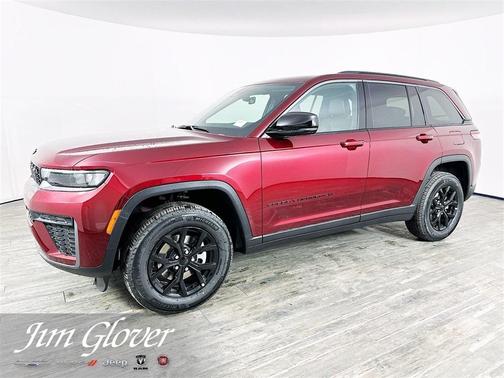 2026 Jeep Grand Cherokee Laredo