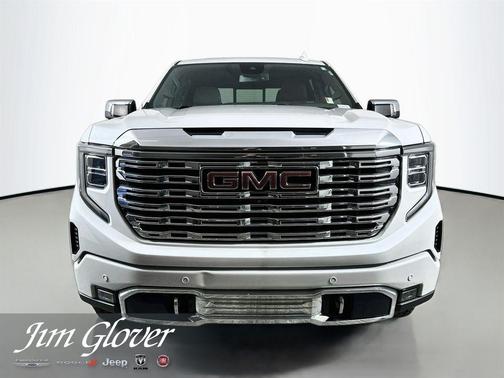 White Frost Tri-Coat 2022 GMC Sierra 1500 Denali